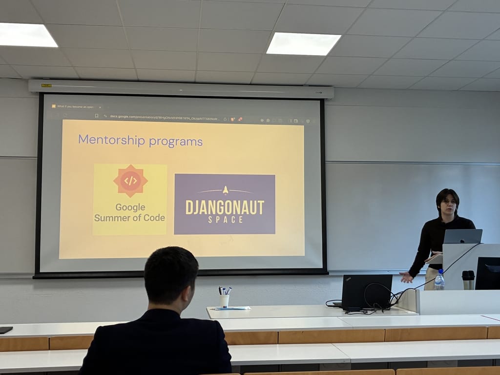 Amanda showcases contributor programs Google Summer of Code and Djangonaut Space